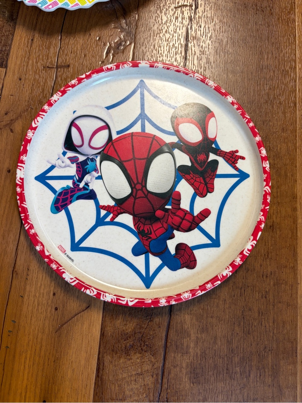 Bundle of Kids Character 5 Plates & 2 Bowls Melamine - Picture 3 of 9